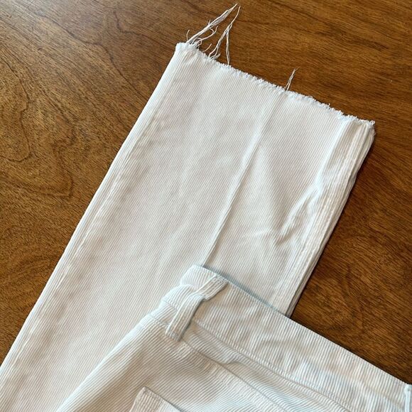 Vineyard Vines Corduroy High Rise Kick Flare Jeans - Picture 6 of 9